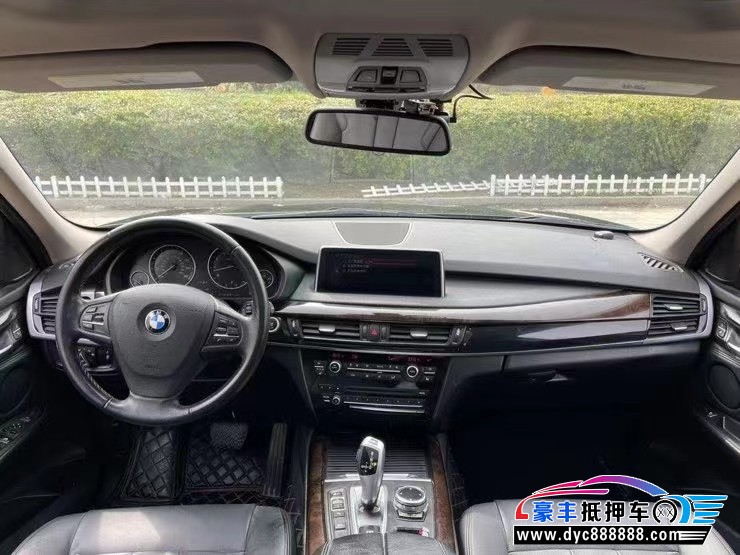 14年宝马X5轿车抵押车出售