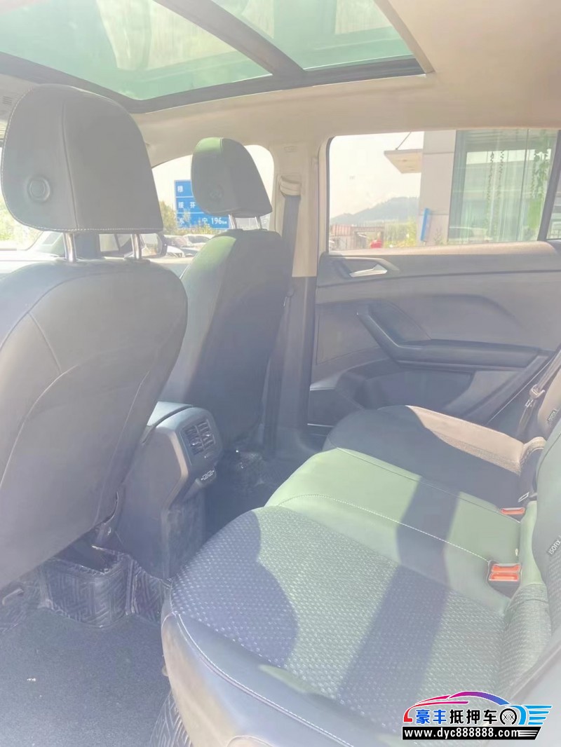 20年大众探影轿车抵押车出售