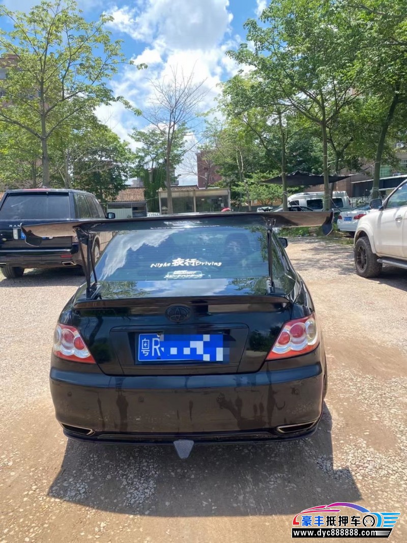 10年丰田锐志轿车抵押车出售