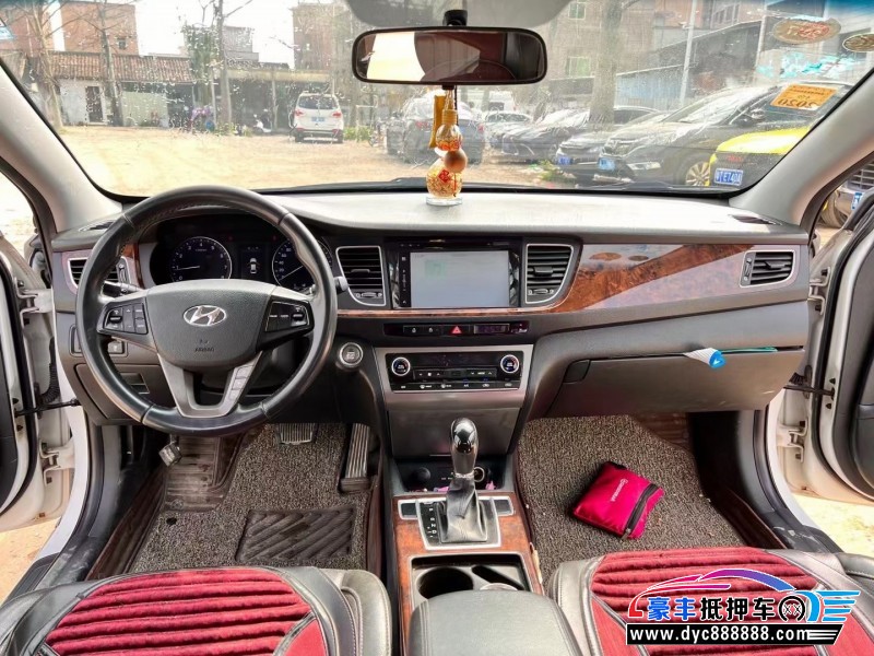 16年现代名图轿车抵押车出售