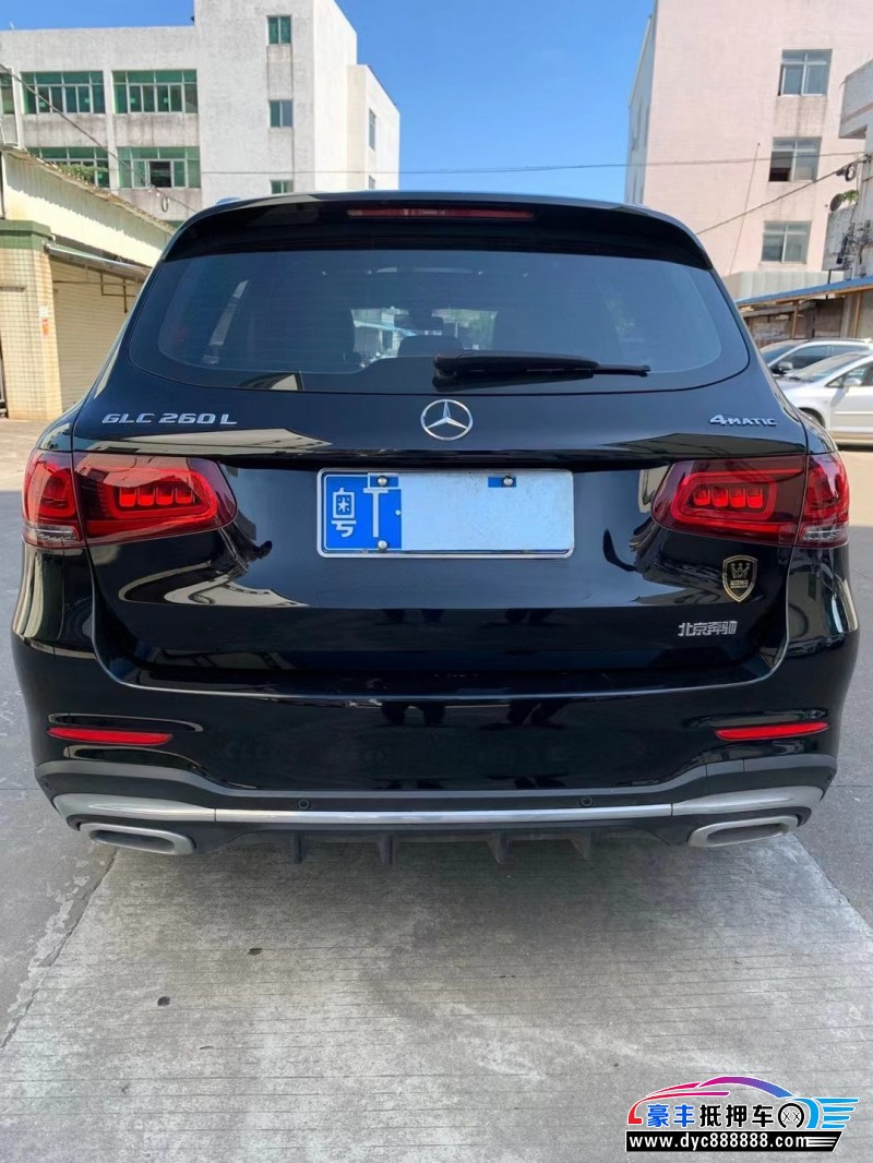 21年奔驰GLC轿车抵押车出售