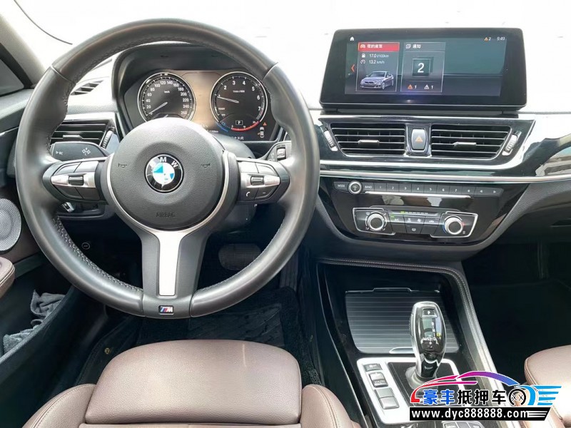 22年宝马1系轿车抵押车出售