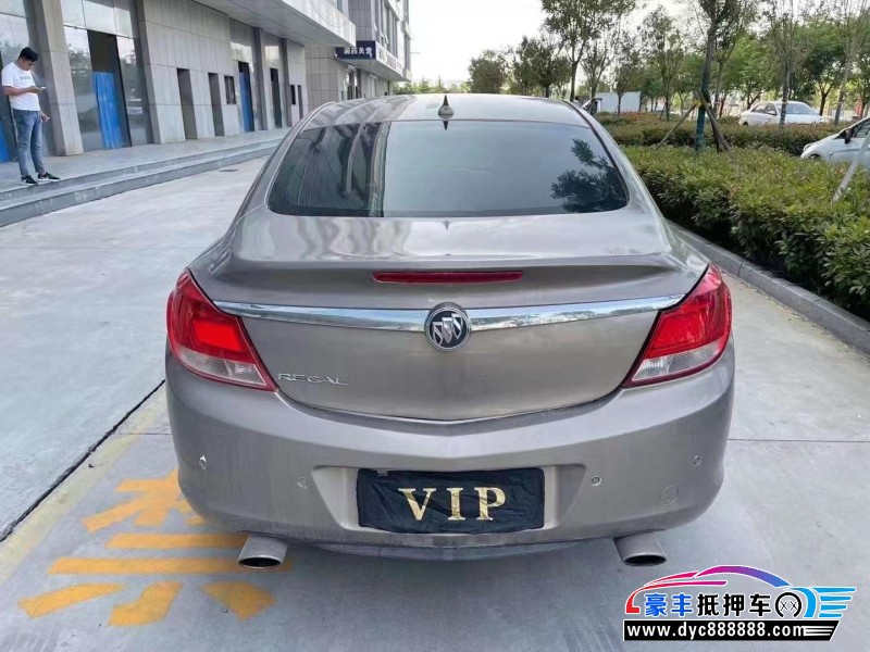 13年别克君威轿车抵押车出售