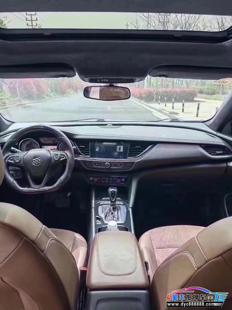 19年别克君威轿车抵押车出售