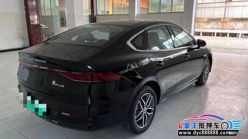 23年比亚迪秦轿车抵押车出售