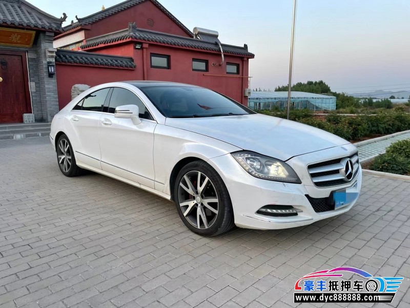 13年奔驰CLS级轿车抵押车出售