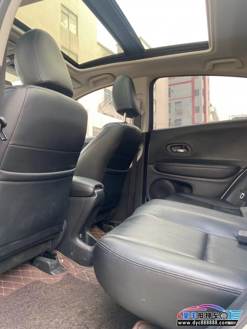 22年本田缤智轿车抵押车出售