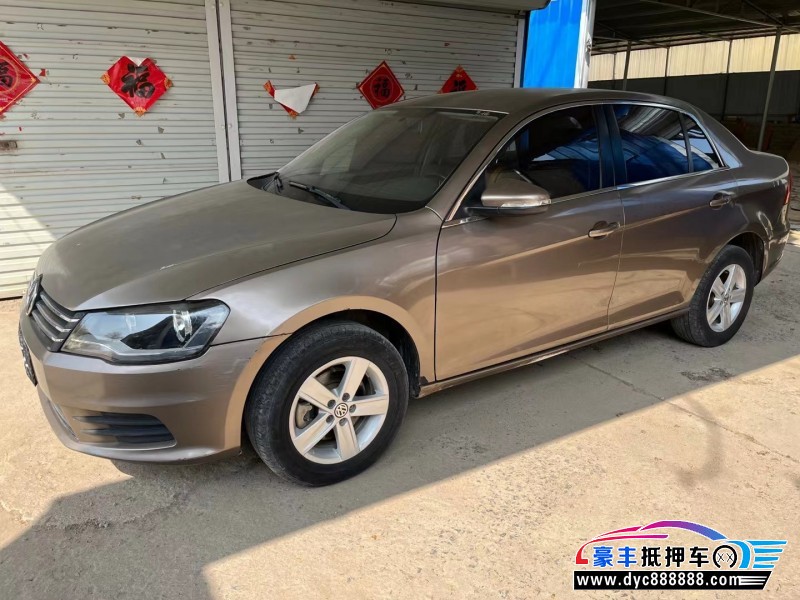 15年大众宝来轿车抵押车出售