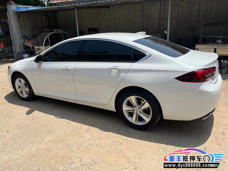 18年别克君威轿车抵押车出售