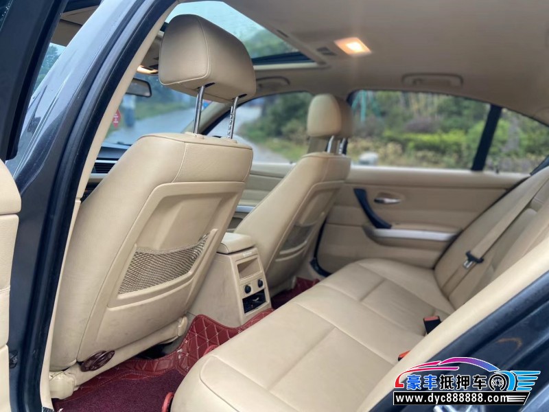 09年宝马3系轿车抵押车出售