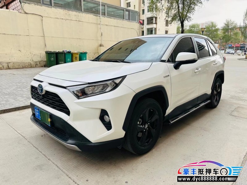 21年丰田RAV4荣放轿车抵押车出售