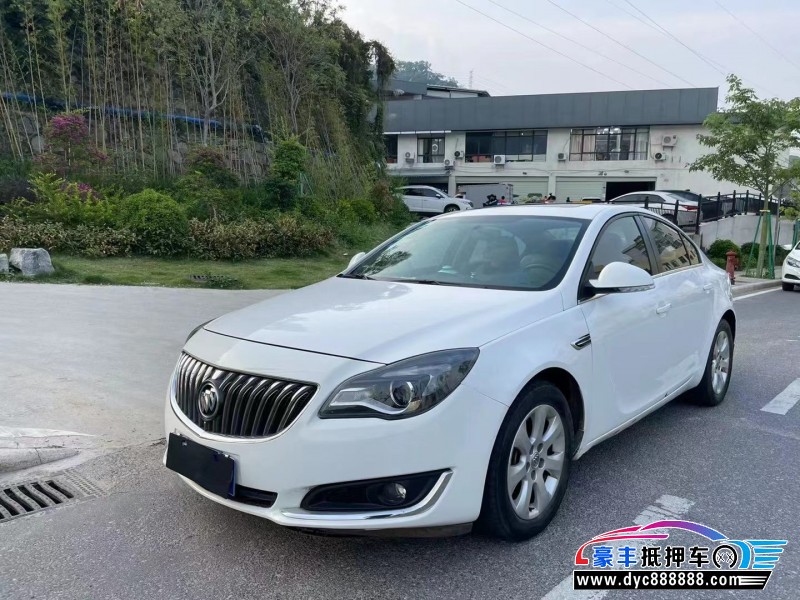 14年别克君威轿车抵押车出售