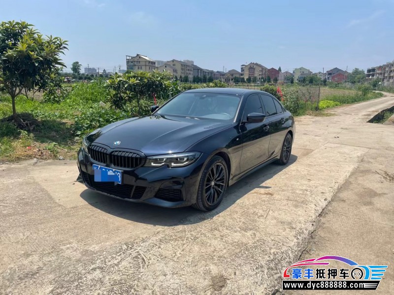 22年宝马3系轿车抵押车出售