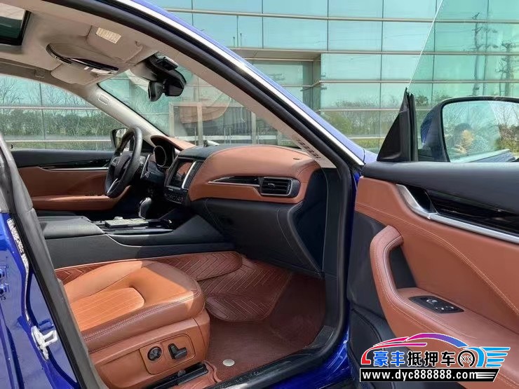 18年玛莎拉蒂莱万特轿车抵押车出售