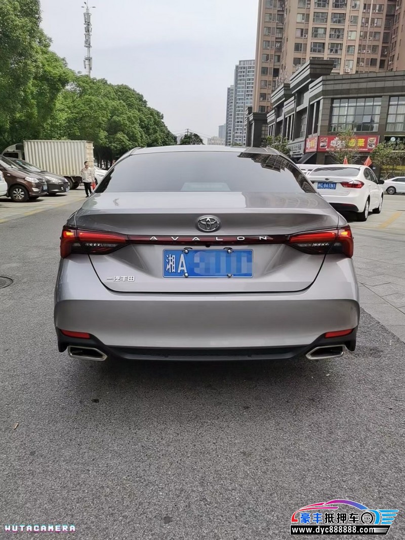 22年丰田亚洲龙轿车抵押车出售