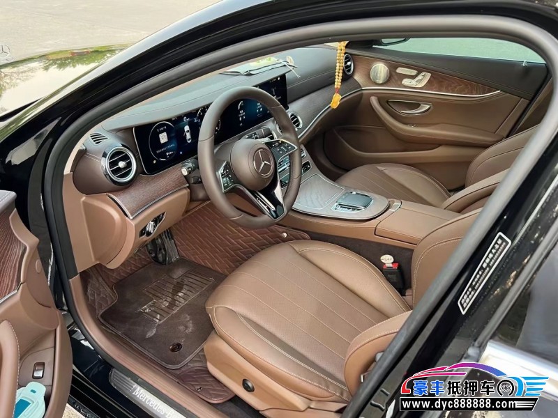 23年奔驰E轿车抵押车出售