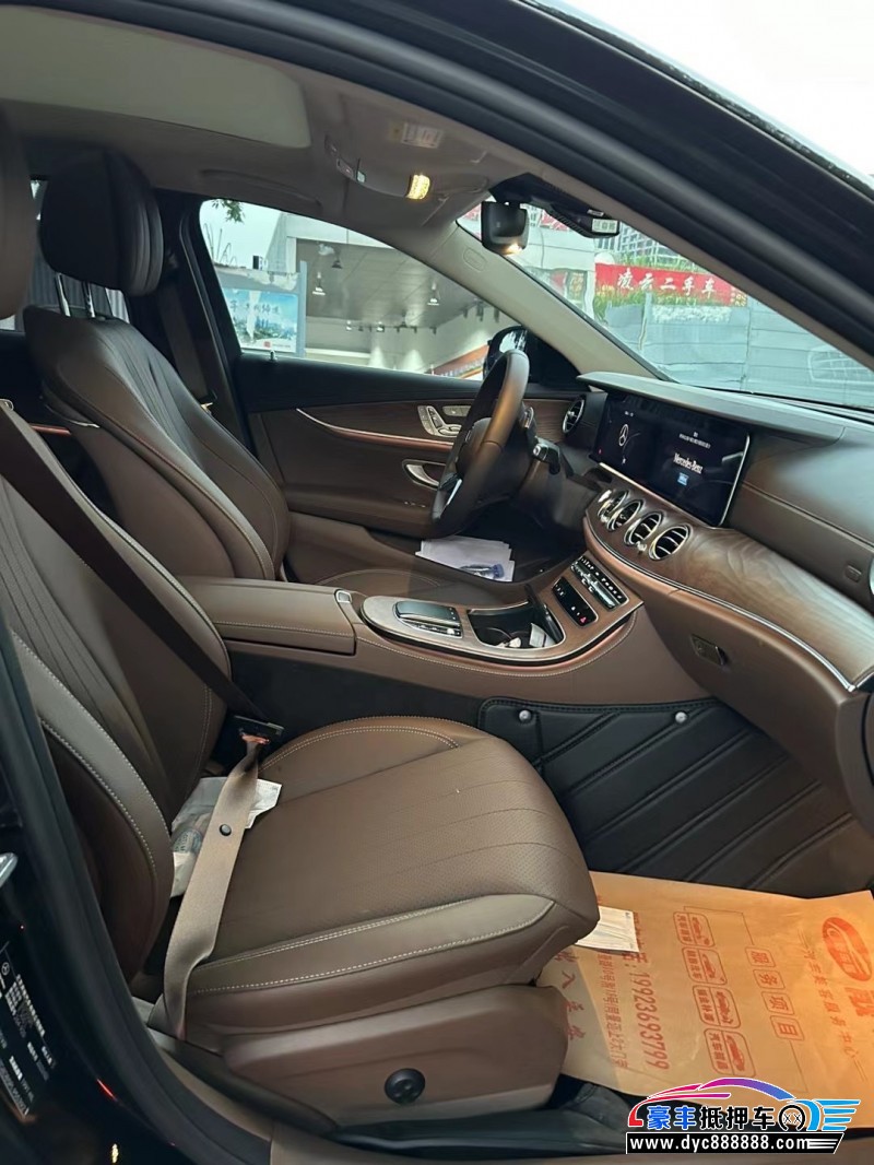 23年奔驰E轿车抵押车出售