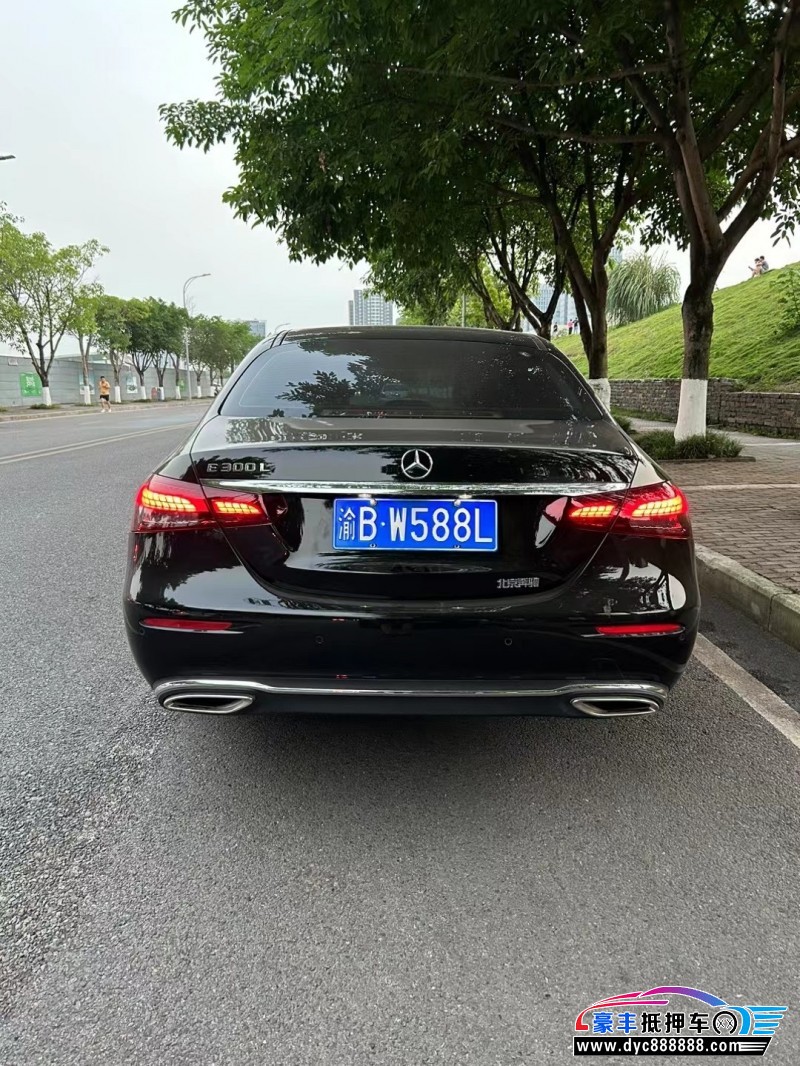 23年奔驰E轿车抵押车出售