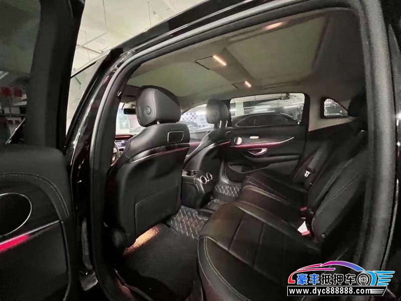 20年奔驰E轿车抵押车出售