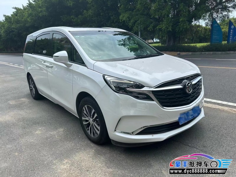 20年别克GL8轿车抵押车出售