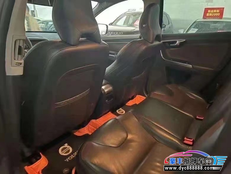 16年沃尔沃XC60SUV抵押车出售