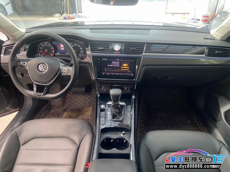 21年大众辉腾轿车抵押车出售