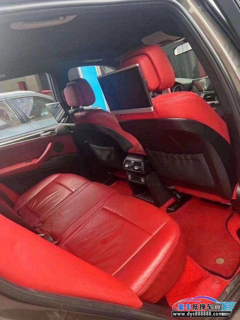 13年宝马X5SUV抵押车出售