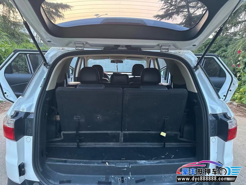 19年东风风光560SUV抵押车出售