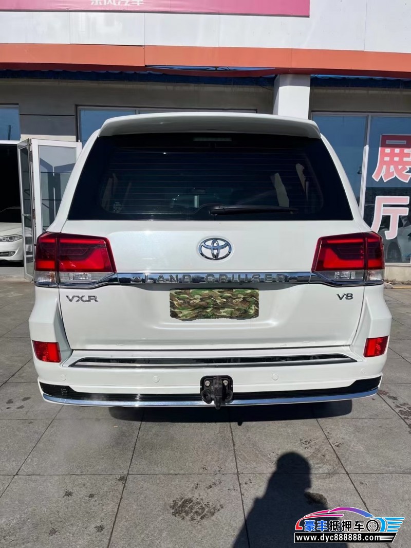 12年丰田兰德酷路泽轿车抵押车出售