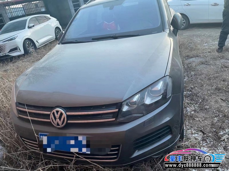 11年大众途锐轿车抵押车出售