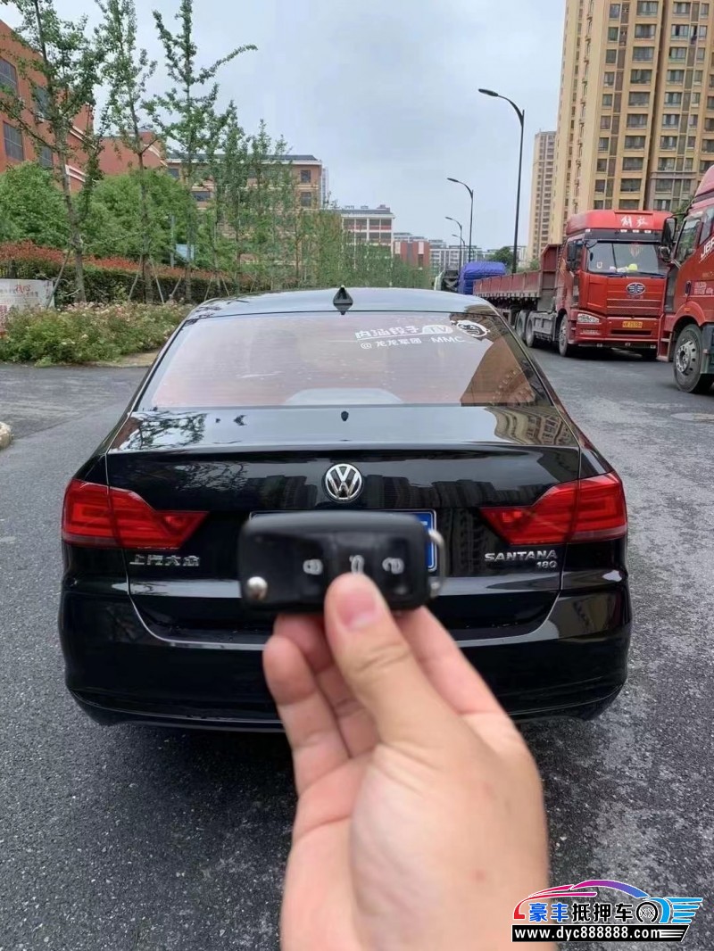 18年大众桑塔纳轿车抵押车出售