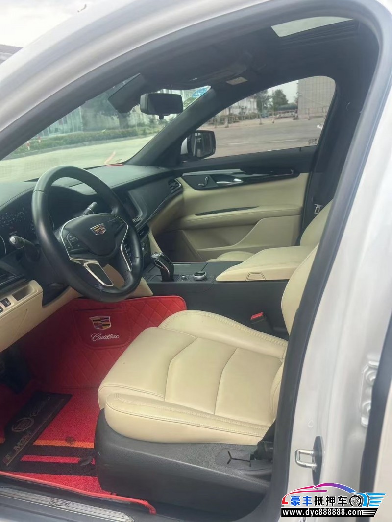 19年凯迪拉克CT6轿车抵押车出售