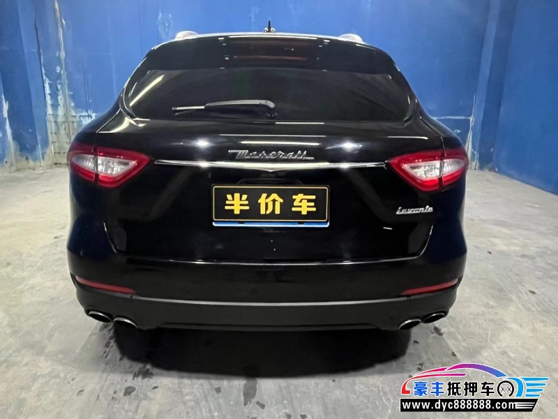 17年玛莎拉蒂莱万特轿车抵押车出售