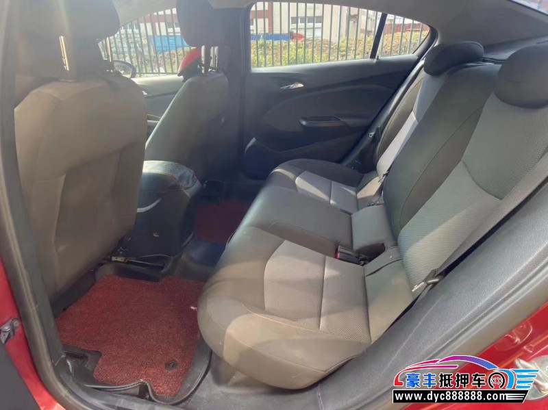 17年雪佛兰科鲁兹轿车抵押车出售