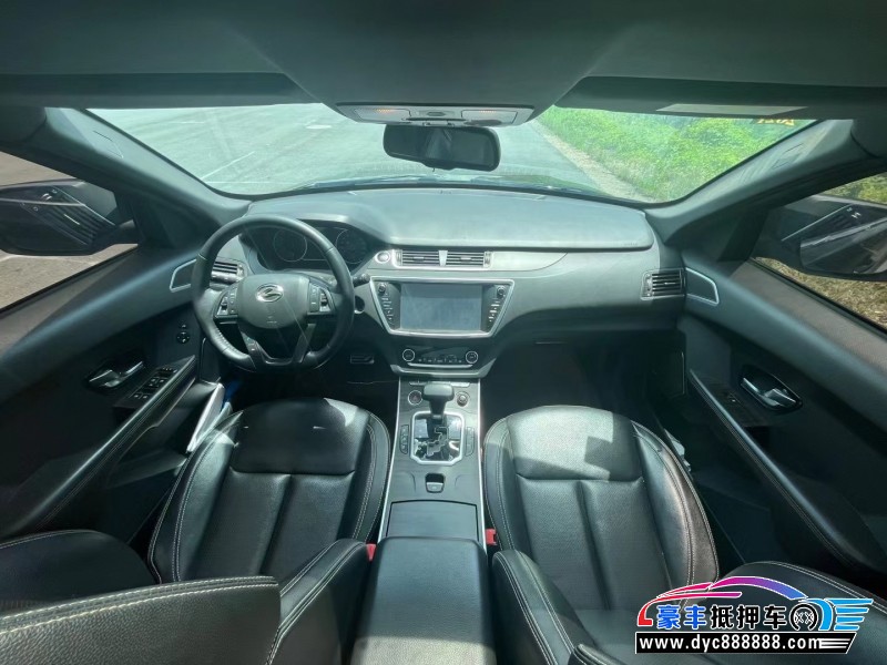 19年陆风X7轿车抵押车出售