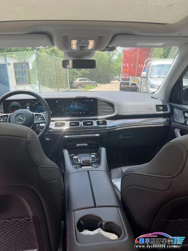 20年奔驰GLE轿车抵押车出售