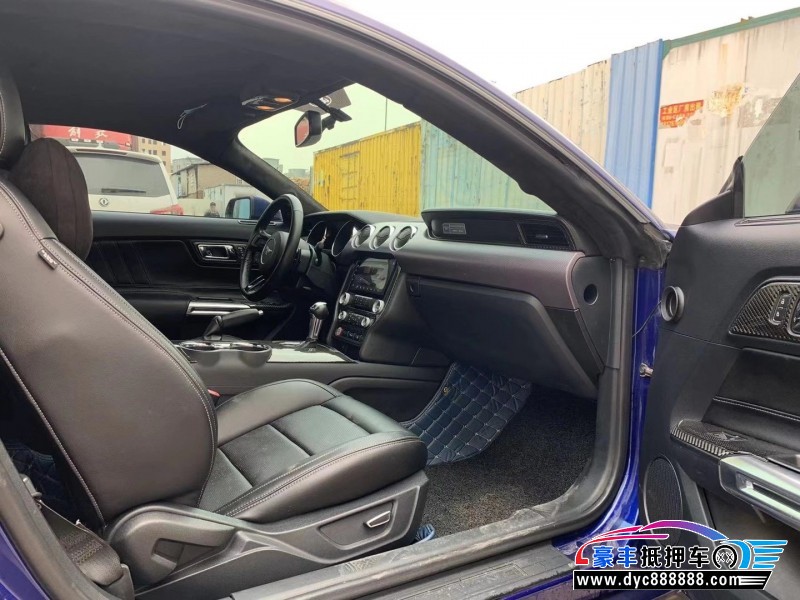 16年福特野马轿车抵押车出售