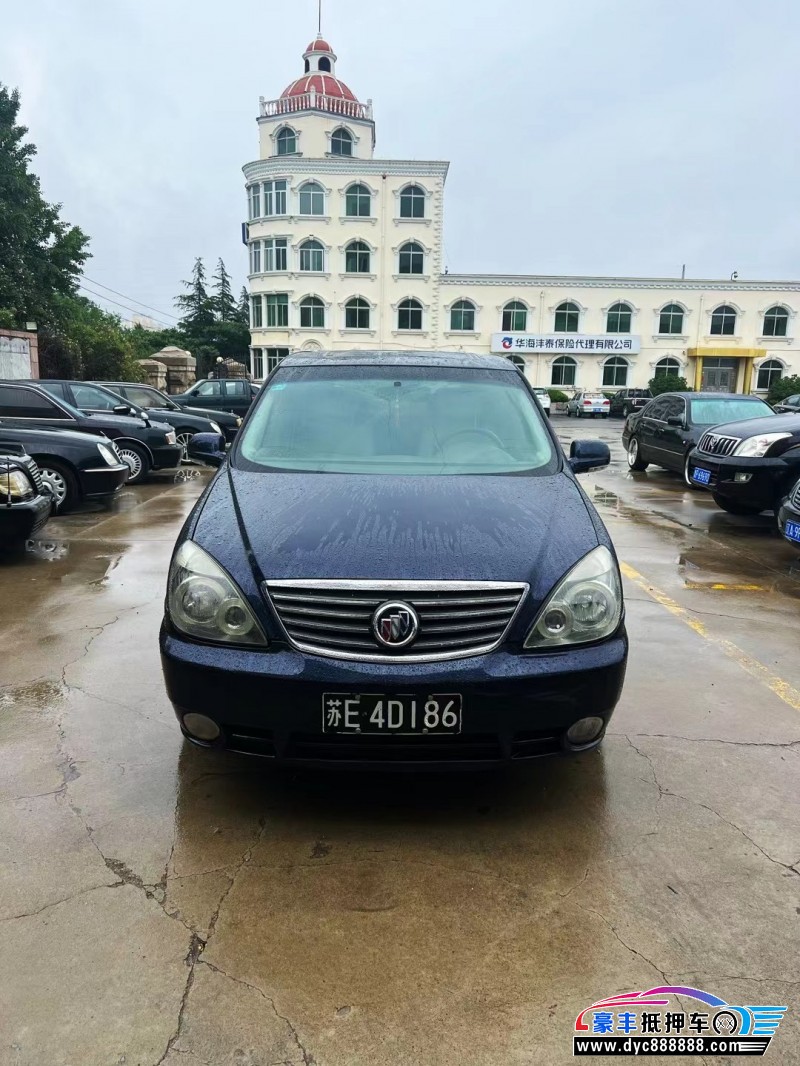 07年别克GL8轿车抵押车出售