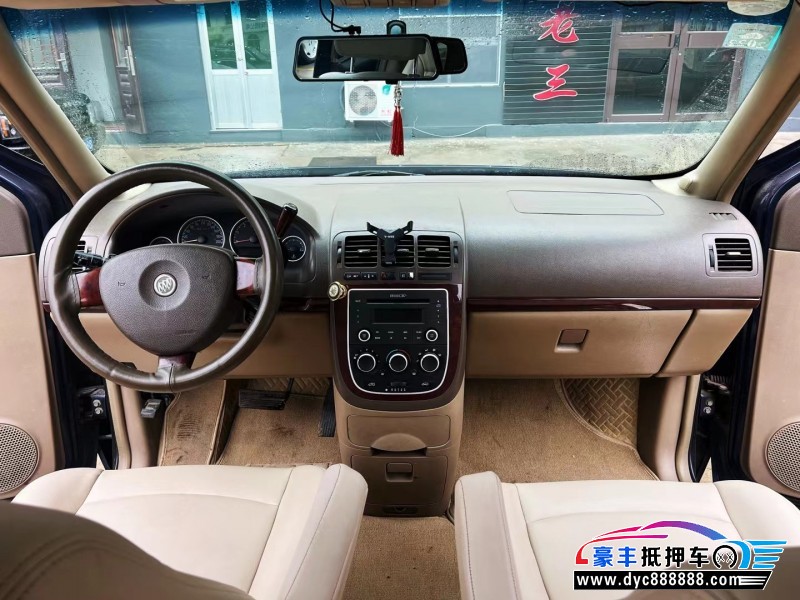 07年别克GL8轿车抵押车出售