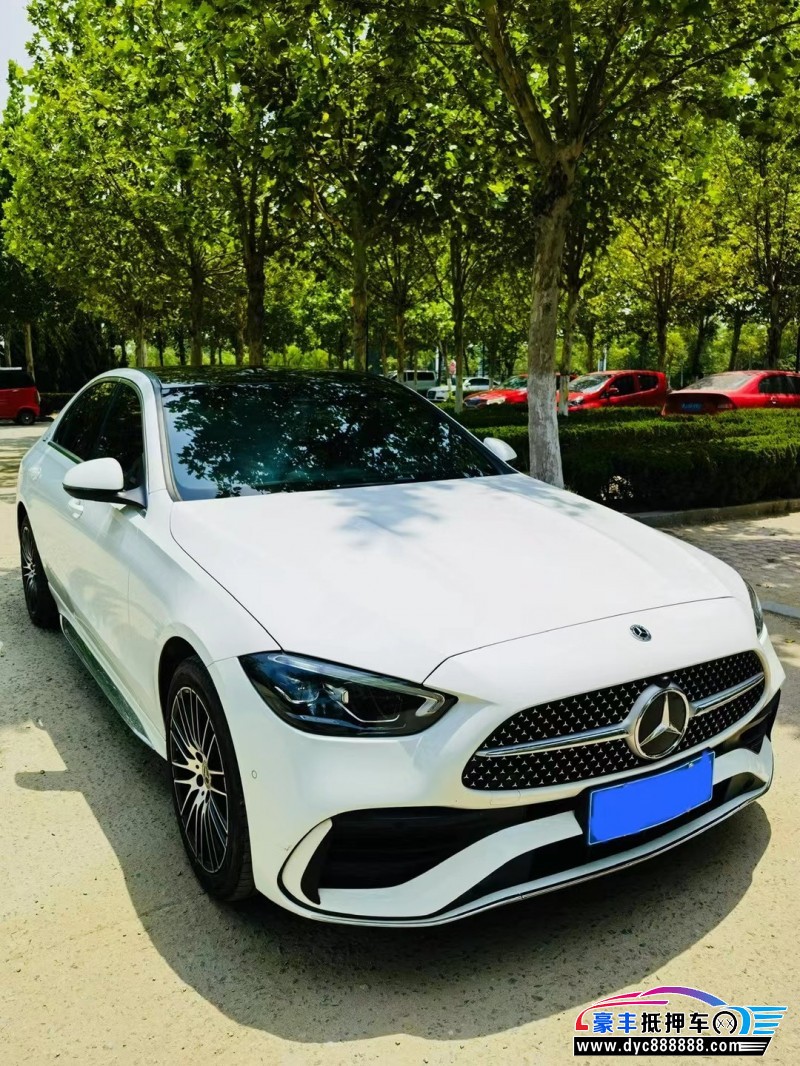 22年奔驰C级轿车抵押车出售