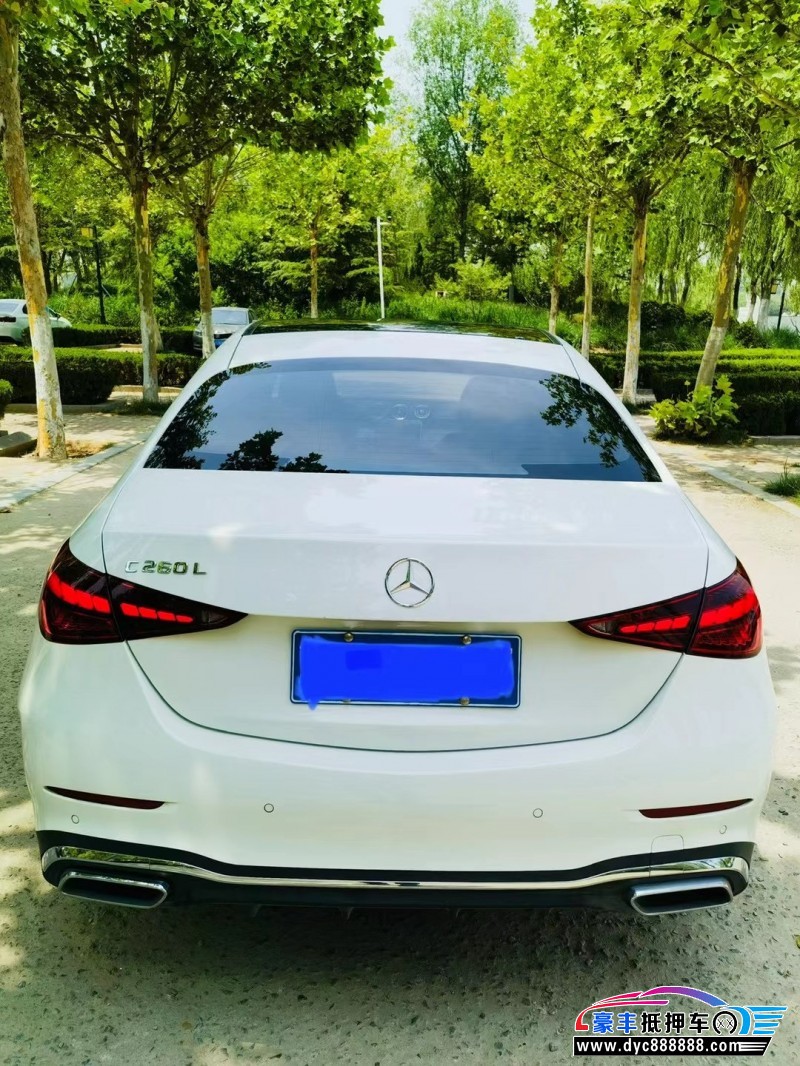 22年奔驰C级轿车抵押车出售