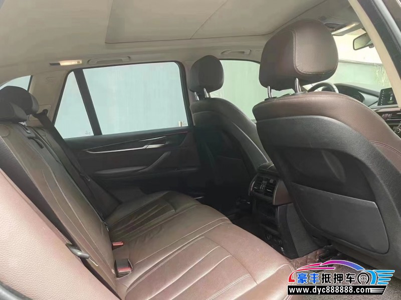 18年宝马X5轿车抵押车出售