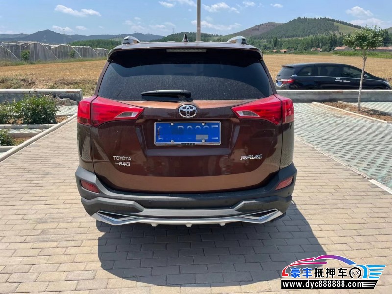 16年丰田RAV4轿车抵押车出售