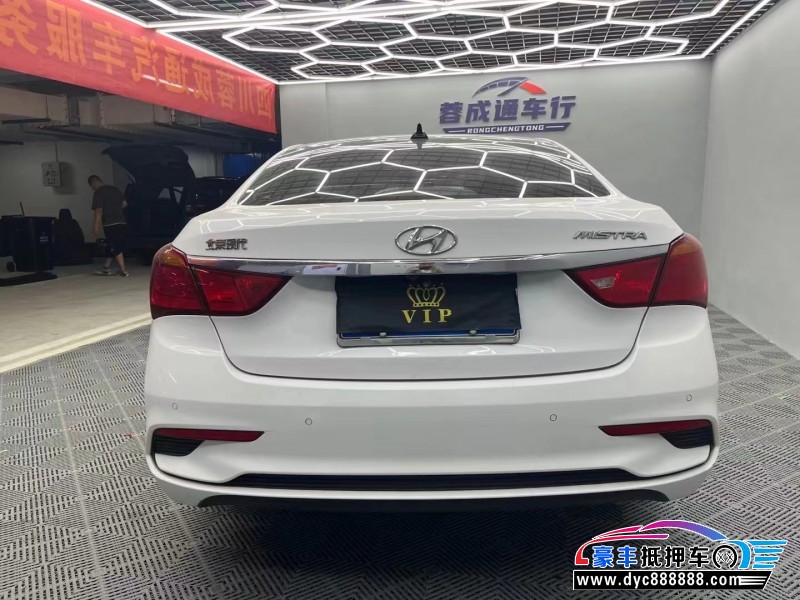 18年现代名图轿车抵押车出售