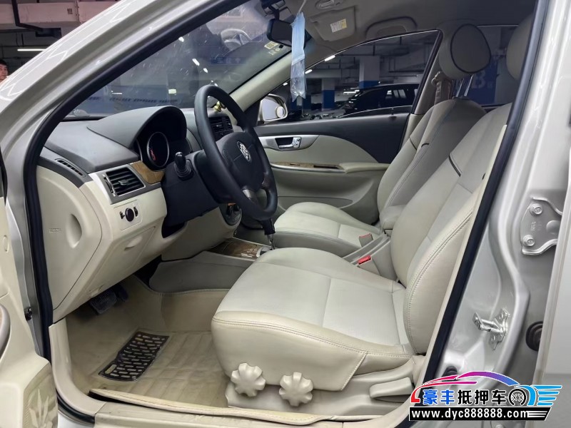 16年别克凯越轿车抵押车出售