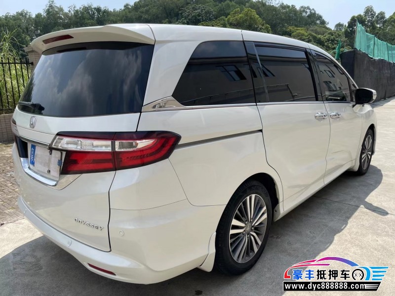 19年本田奥德赛轿车抵押车出售