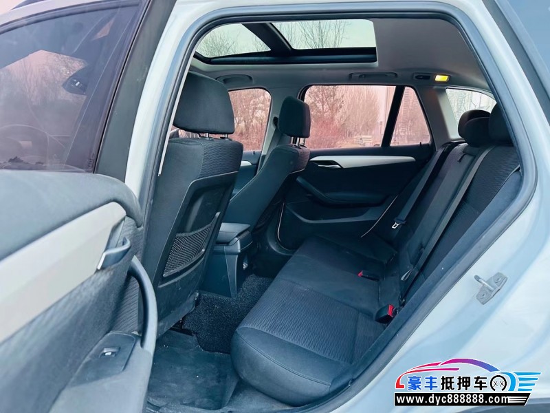 15年宝马X1轿车抵押车出售