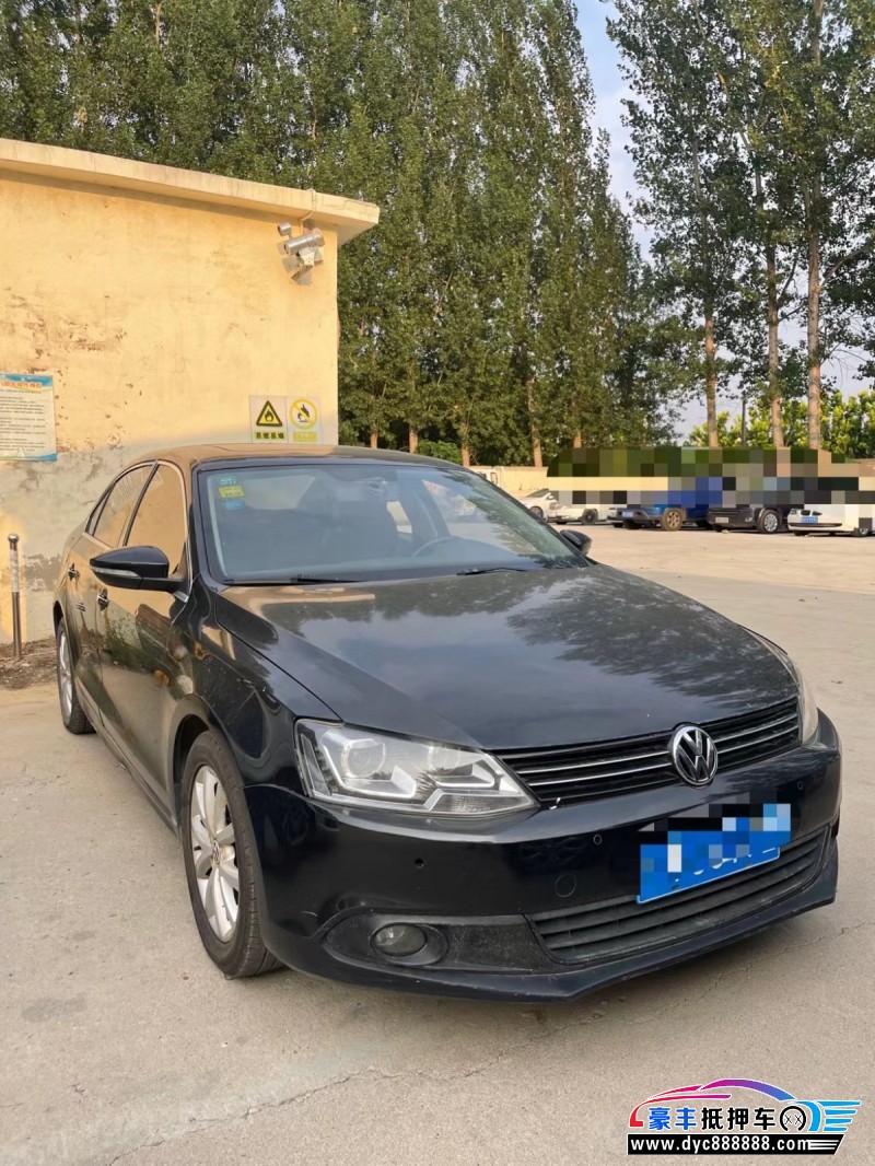 13年大众速腾轿车抵押车出售