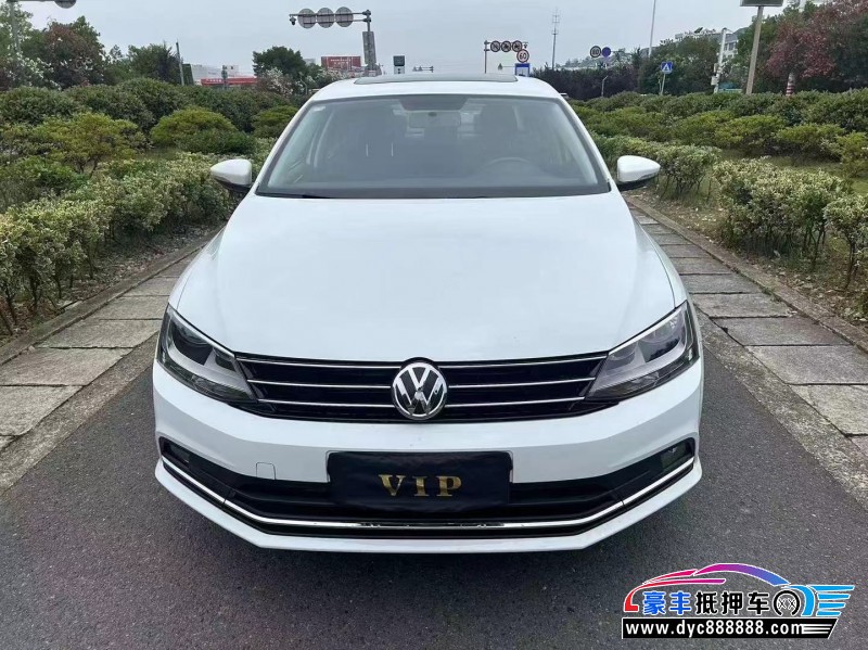 18年大众速腾轿车抵押车出售