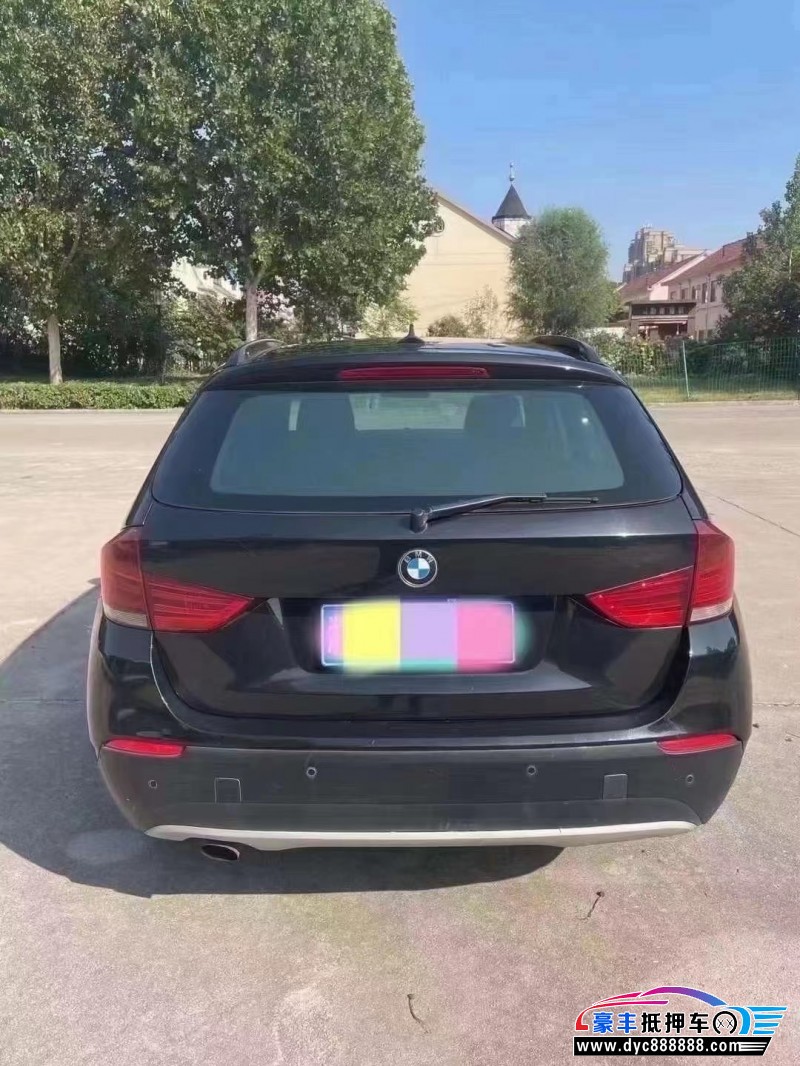 11年宝马X1轿车抵押车出售